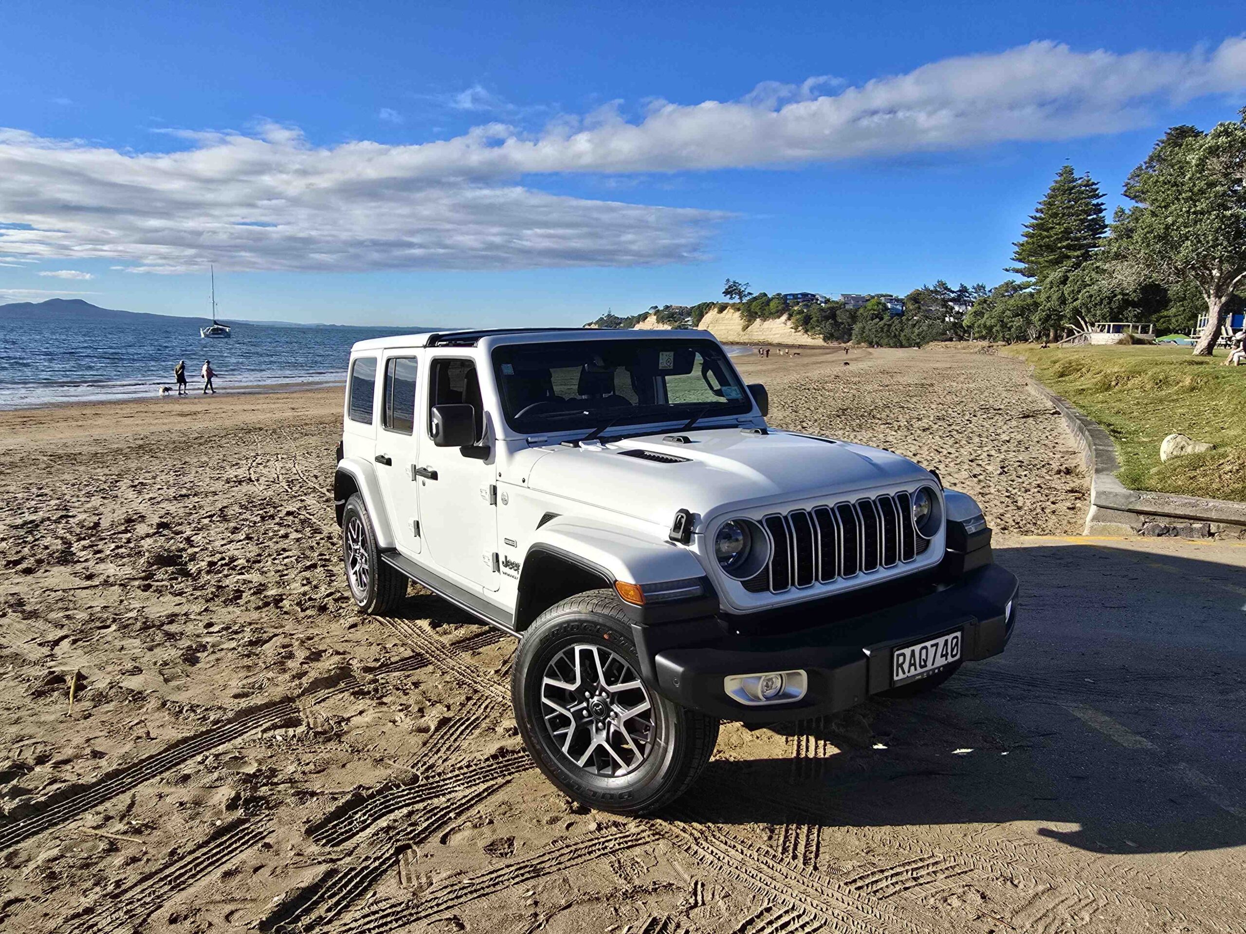 2025 Jeep Wrangler Overland - The Iconic Off-Roader Evolves