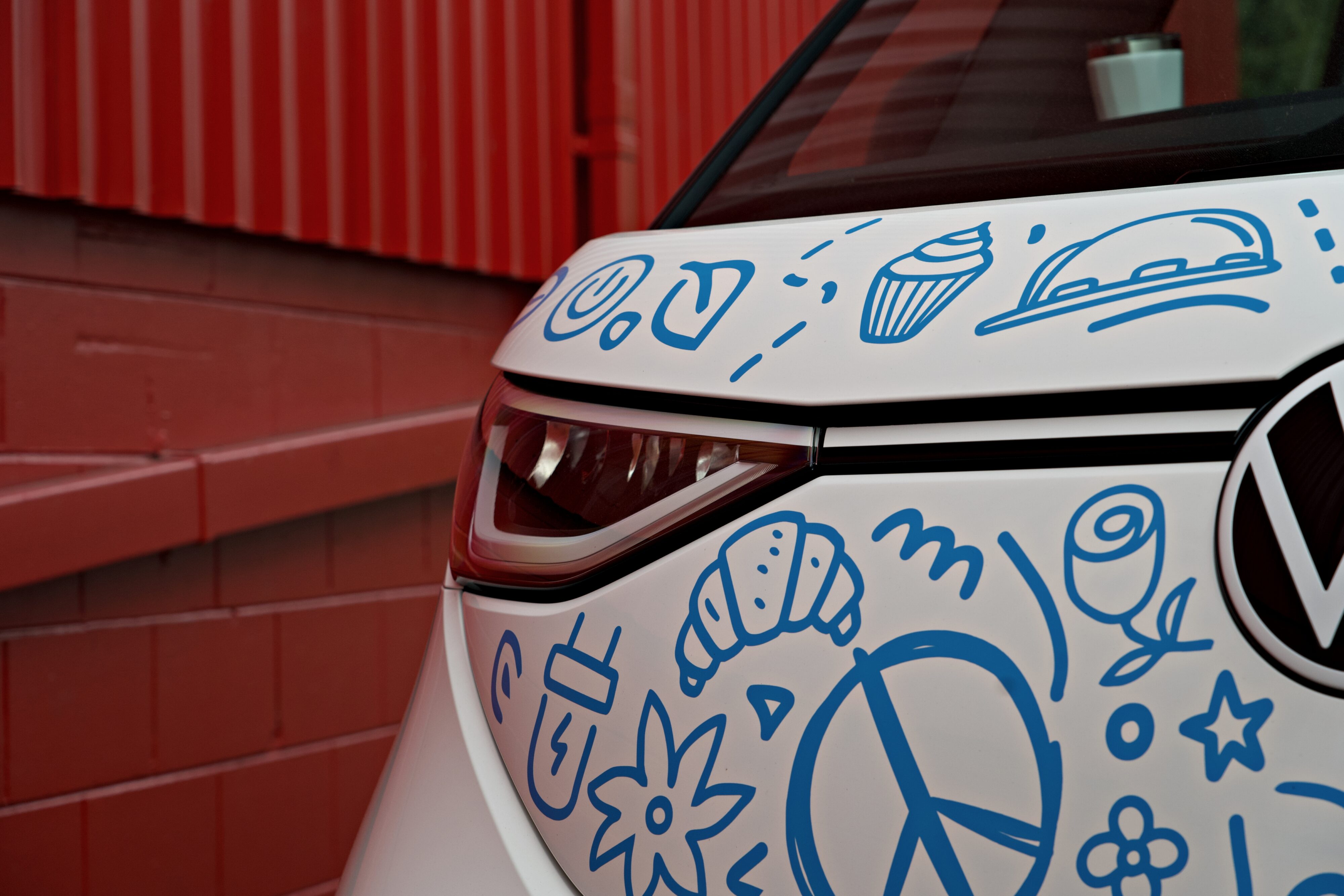 For the buzzy bees out there - VW ID. Buzz Cargo Review