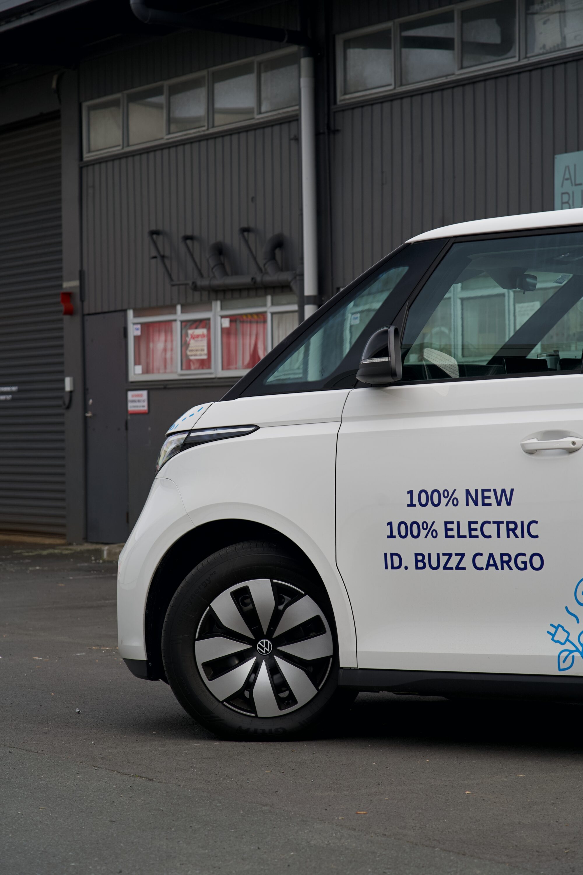 For the buzzy bees out there - VW ID. Buzz Cargo Review