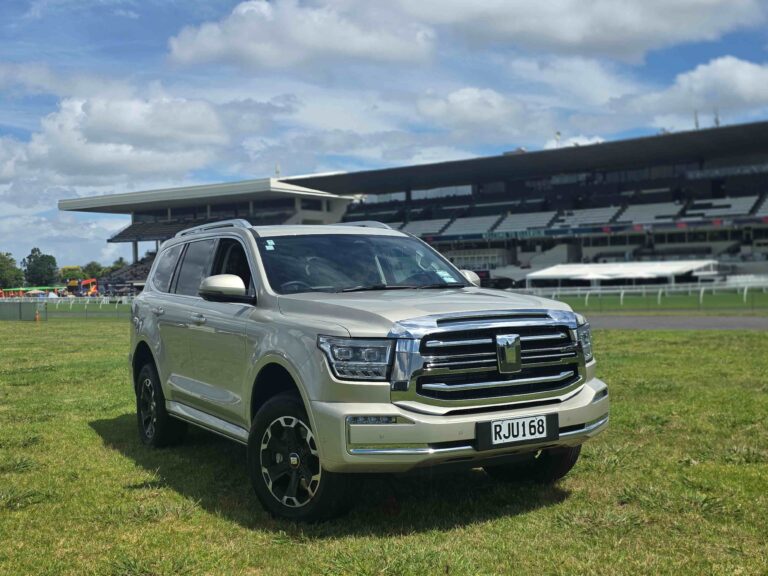 GWM Tank 500 Hi4-T PHEV Review - Luxury Meets Off-Road Prowess 