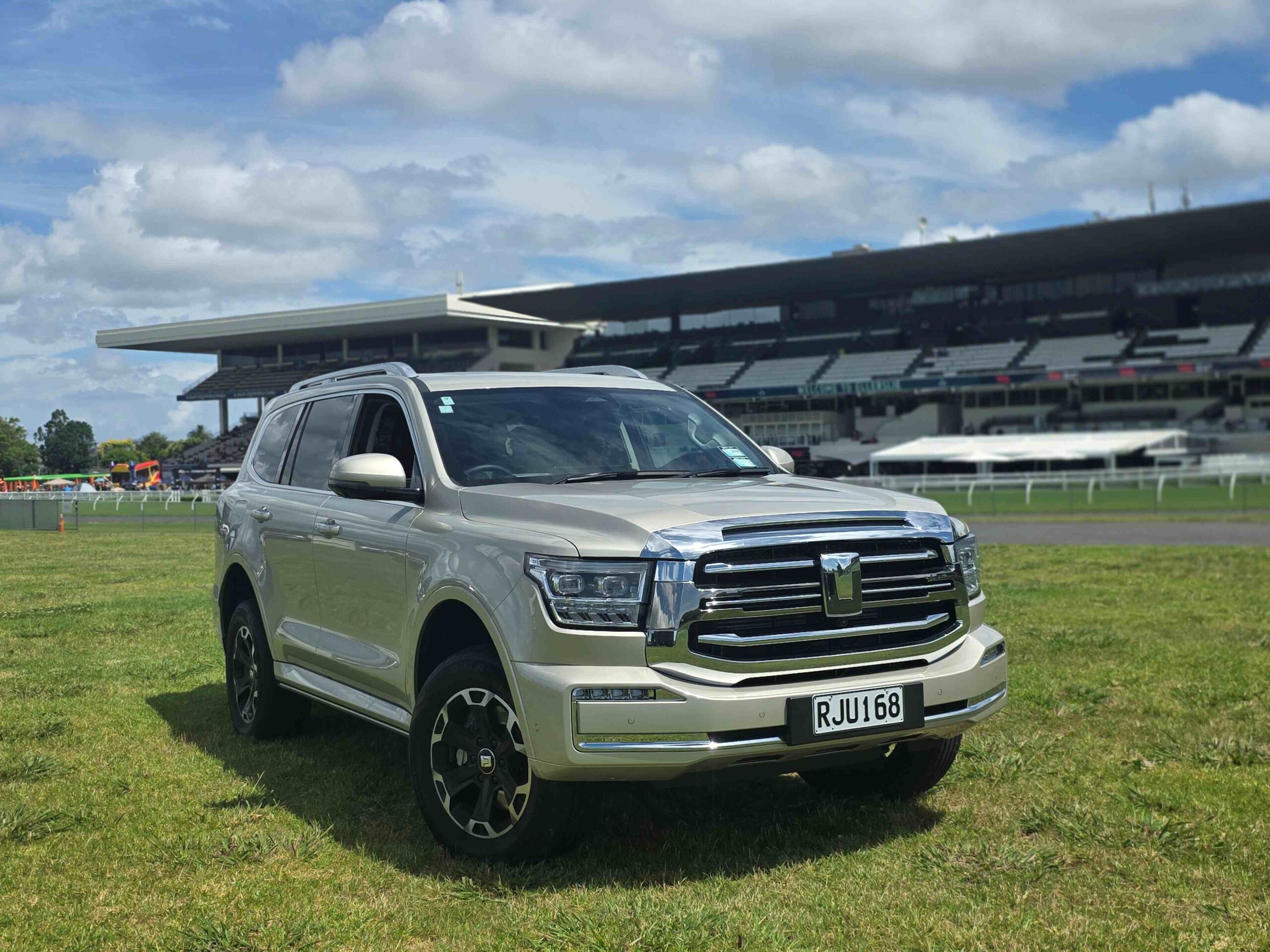 GWM Tank 500 Hi4-T PHEV Review - Luxury Meets Off-Road Prowess 